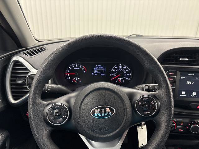 Used 2021 Kia Soul LX image 8