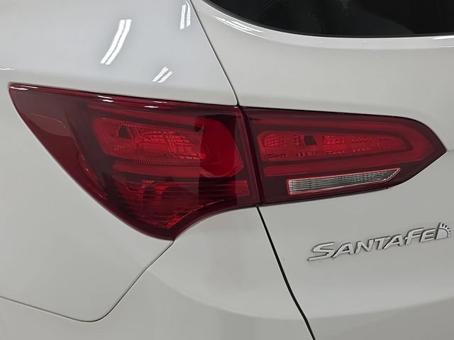 Used 2018 Hyundai Santa Fe Sport AWD/4WD image 31