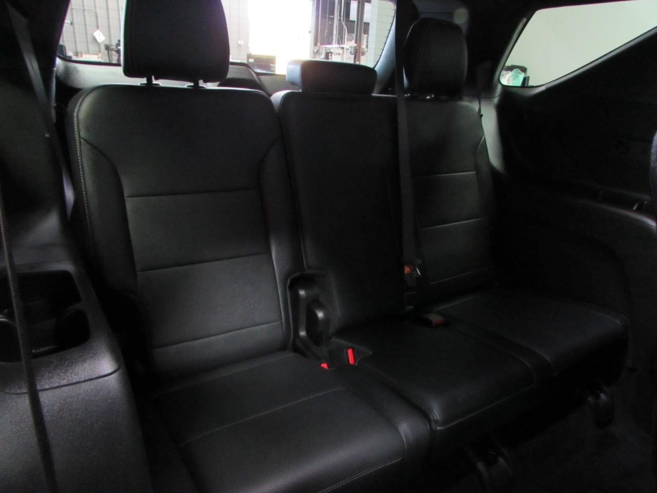Used 2025 Chevrolet Traverse LT AWD/4WD image 21