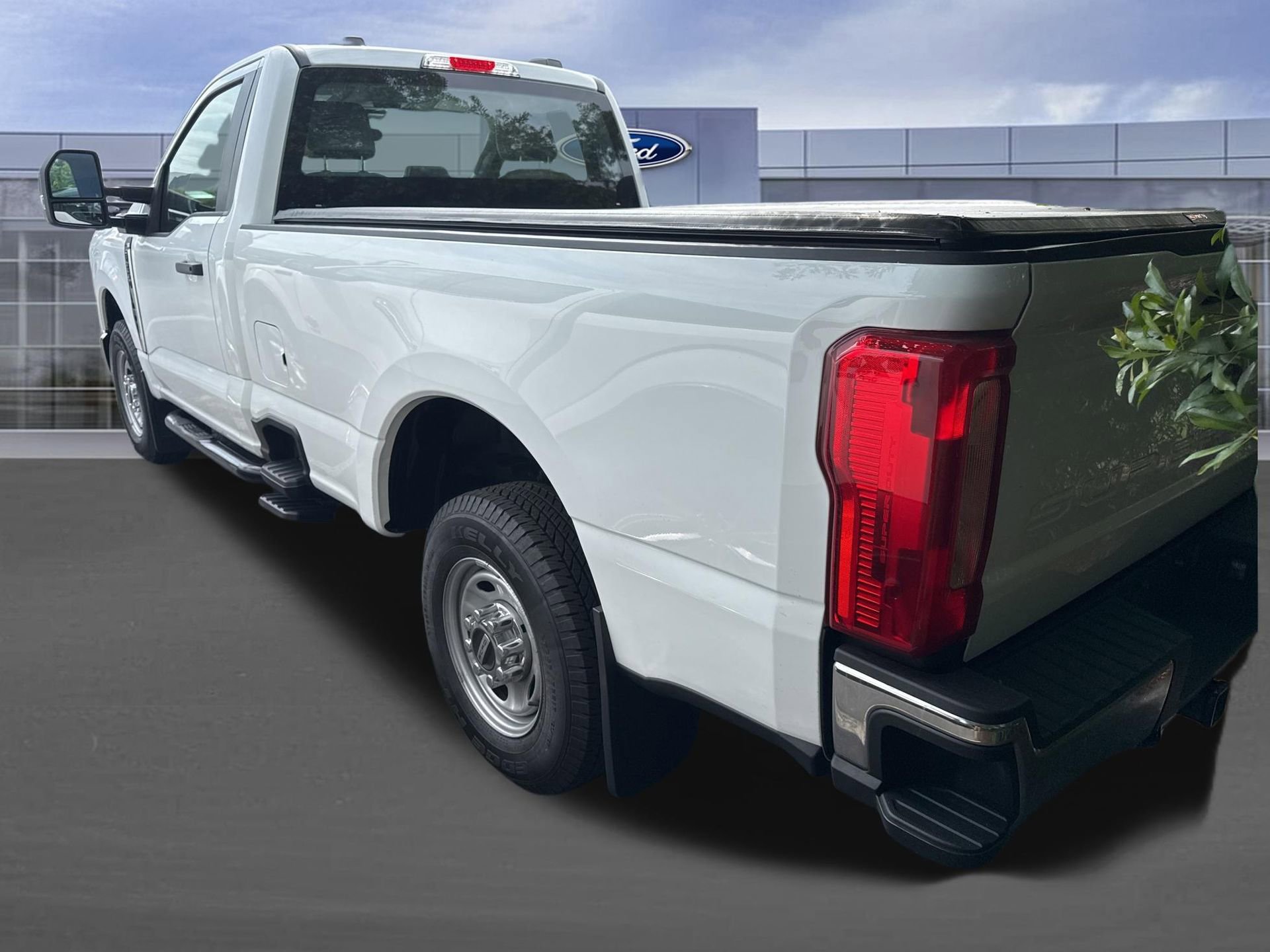 Certified 2023 Ford F250 XL w/ XL Driver Assist Package RWD image 5
