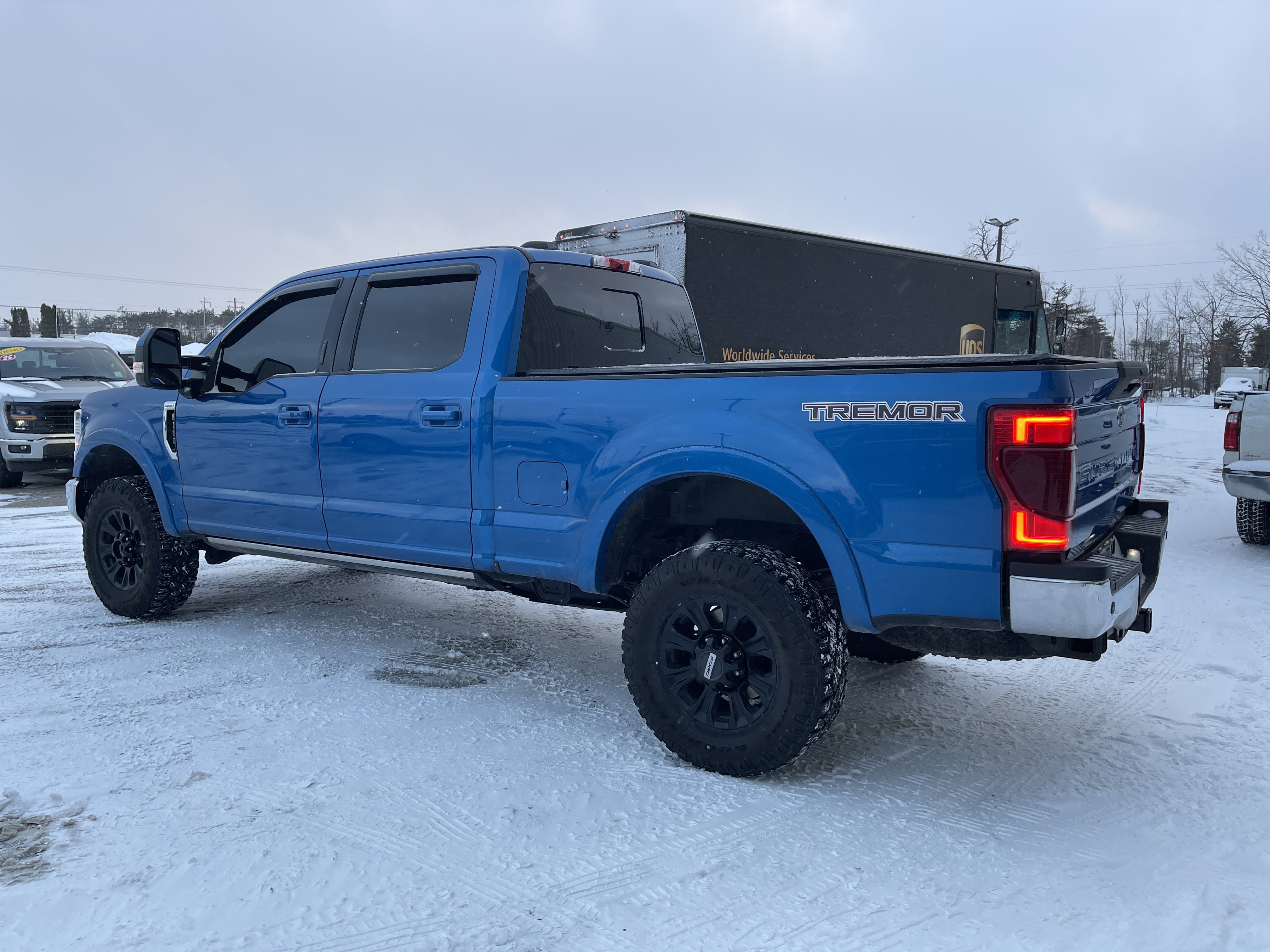 Certified 2020 Ford F350 Lariat w/ Tremor Off-Road Package image 6