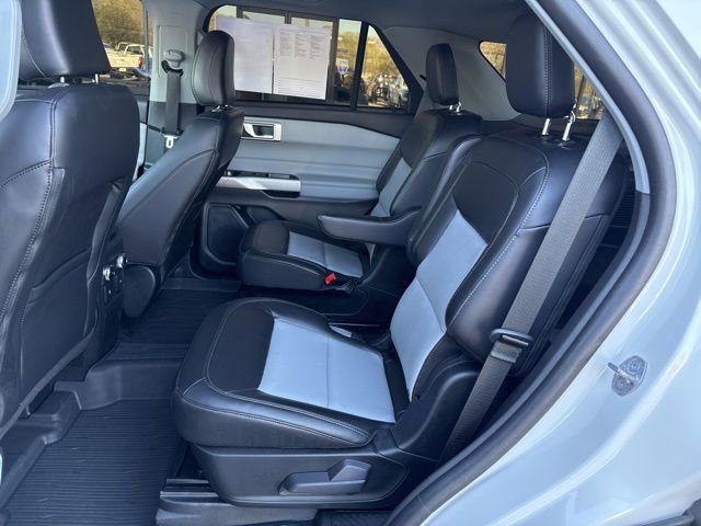 Certified 2023 Ford Explorer XLT w/ Equipment Group 202A image 14