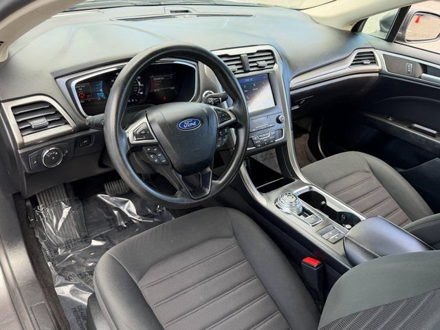 Certified 2020 Ford Fusion SE FWD image 21