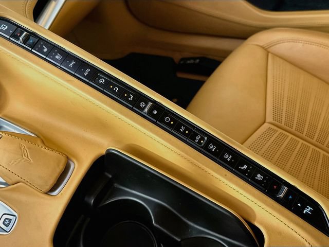 Used 2022 Chevrolet Corvette Stingray Premium Conv w/ 3LT RWD image 23