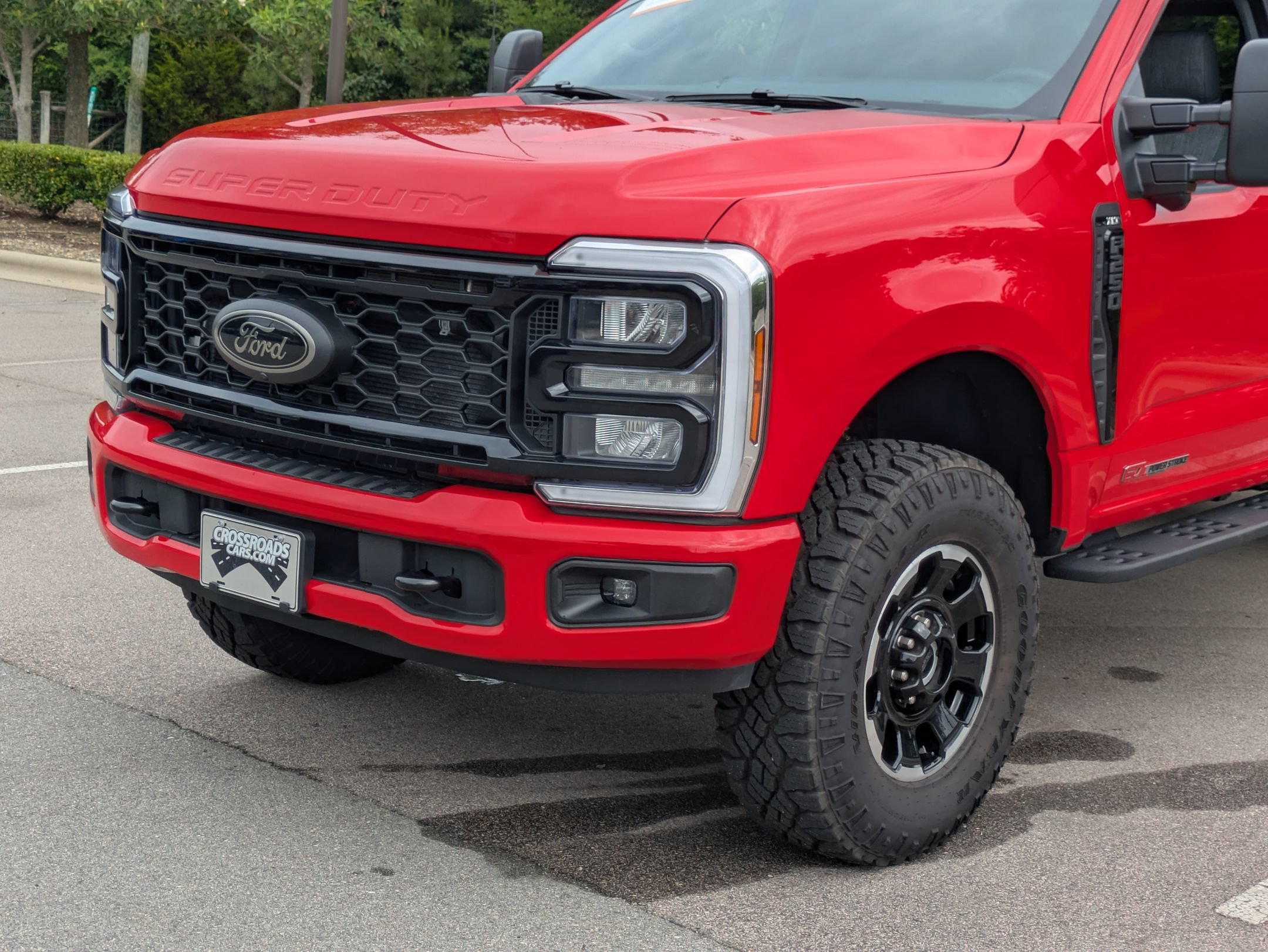 Certified 2025 Ford F250 XLT w/ Black Appearance Package AWD/4WD image 10