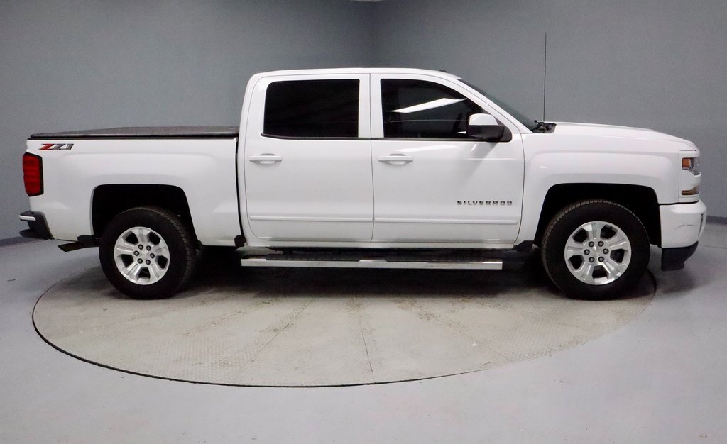 Used 2018 Chevrolet Silverado 1500 LT w/ All Star Edition image 5