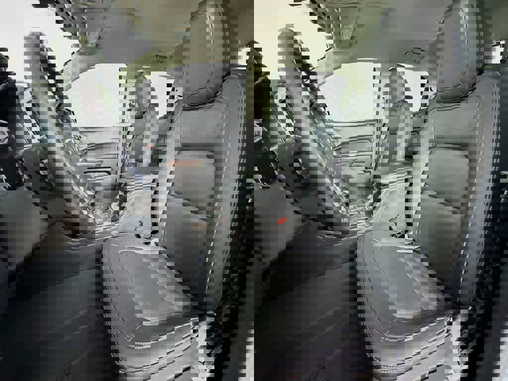 Used 2022 GMC Canyon Elevation w/ Elevation Premium Package image 12