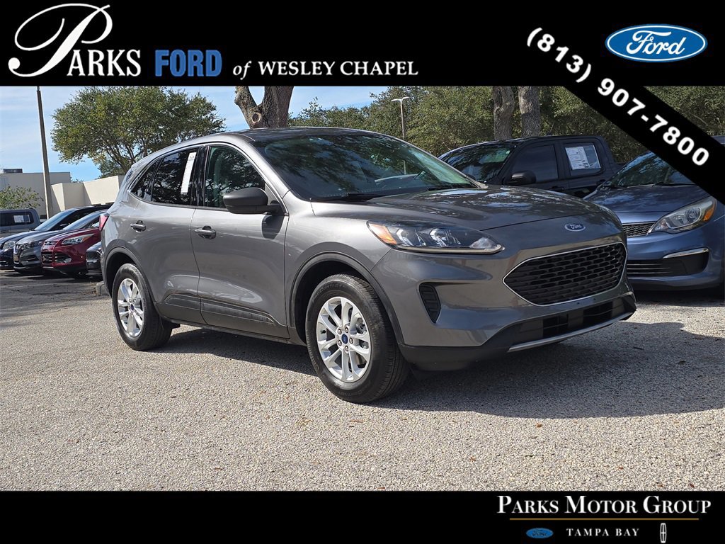 Certified 2022 Ford Escape SE w/ Convenience Package image 1