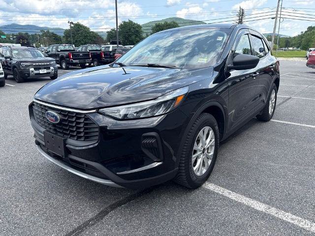 Certified 2023 Ford Escape Active w/ Tech Pack #1 AWD/4WD image 7