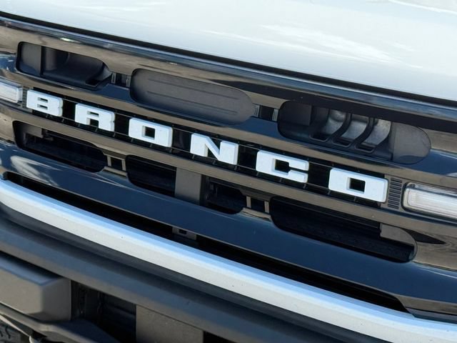 Certified 2023 Ford Bronco Outer Banks w/ Sasquatch Package AWD/4WD image 22