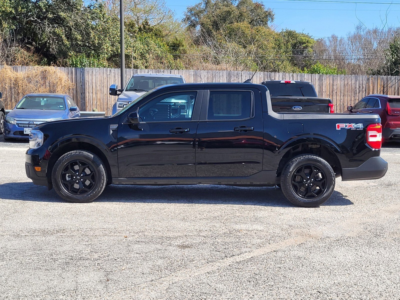 Certified 2024 Ford Maverick Lariat w/ FX4 Off-Road Package image 6