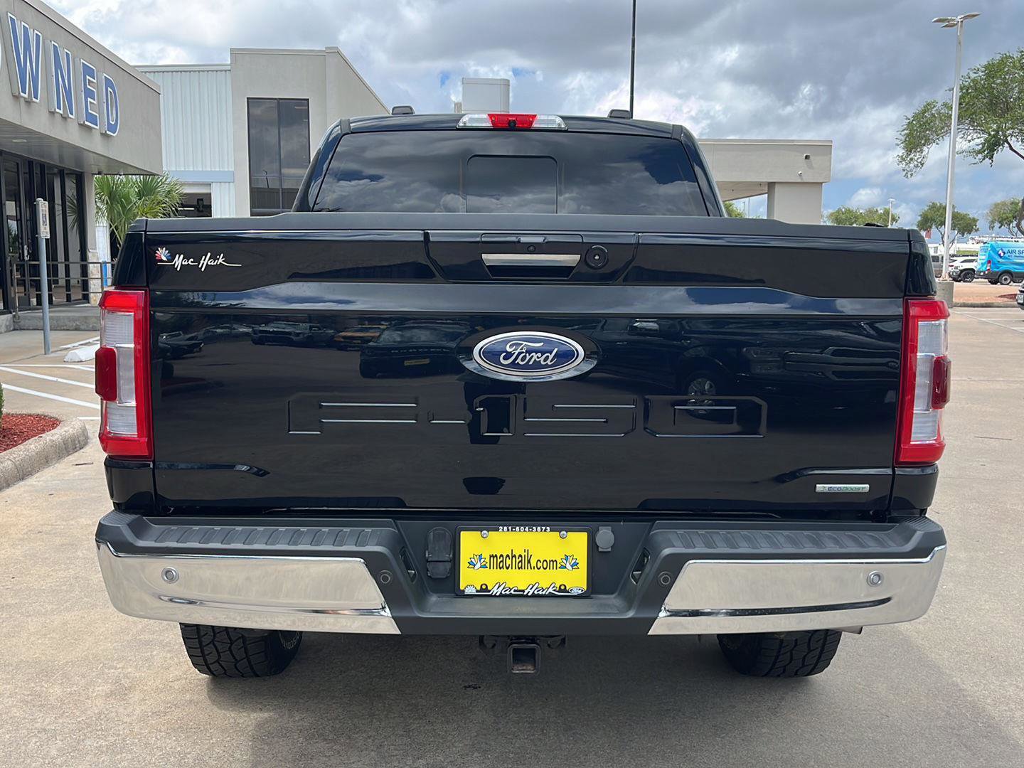 Certified 2023 Ford F150 Lariat w/ Trailer Tow Package AWD/4WD image 5