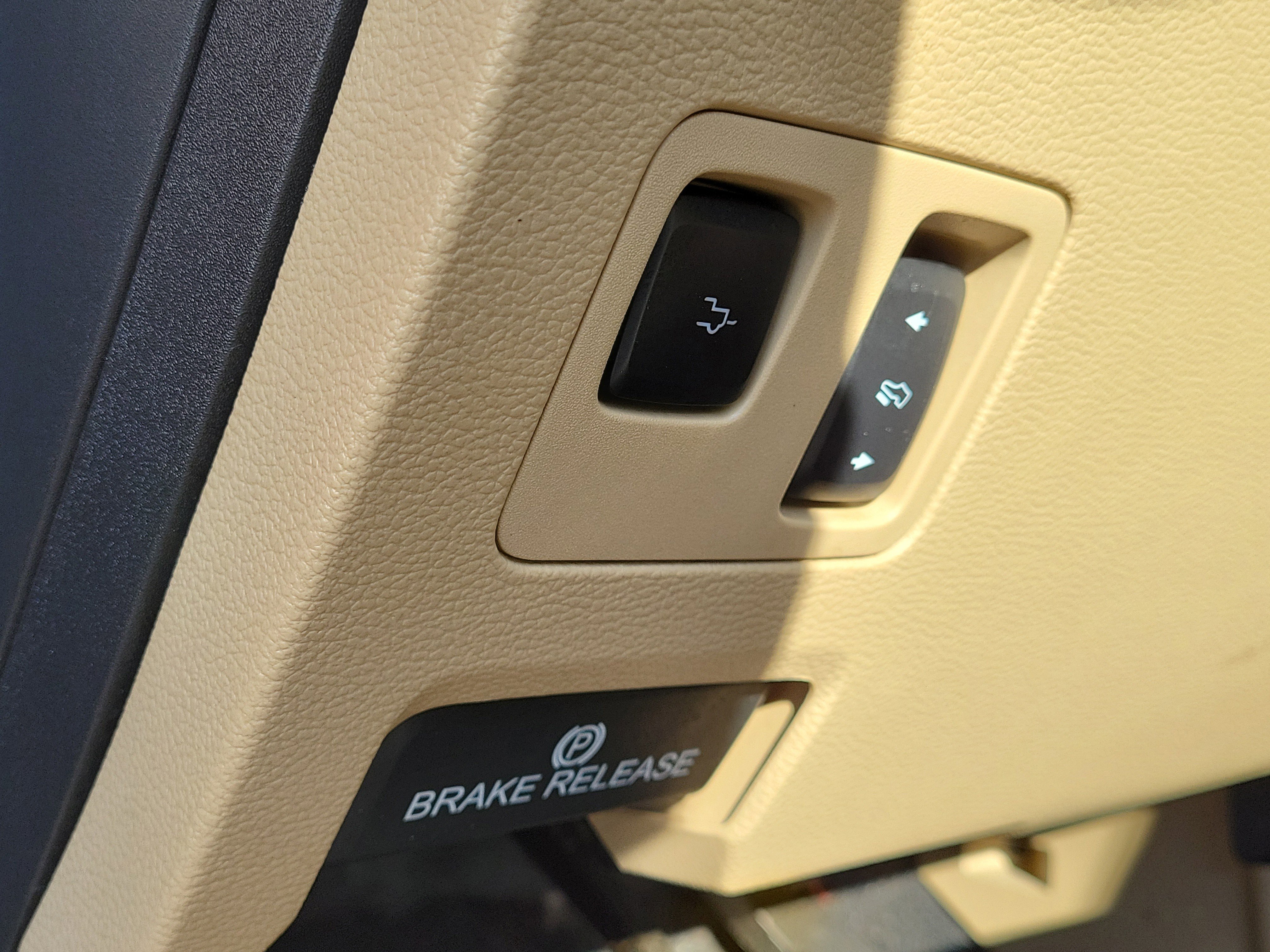 Certified 2021 Ford F250 Lariat w/ Lariat Ultimate Package image 27