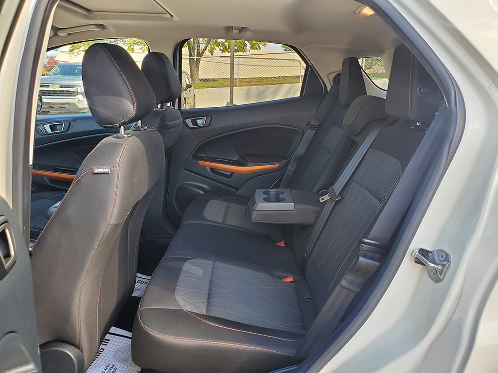 Certified 2022 Ford EcoSport SE w/ SE Appearance Package AWD/4WD image 12