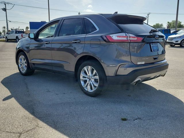 Certified 2022 Ford Edge Titanium AWD/4WD image 2