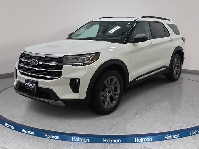 Certified 2025 Ford Explorer Active w/ Active Comfort Package AWD/4WD image 1