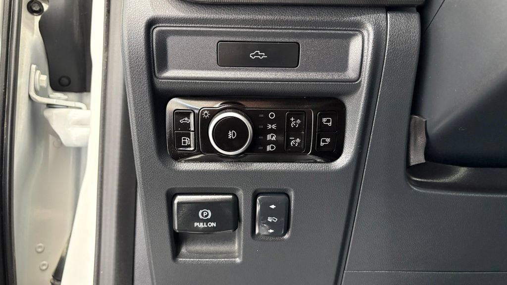 Certified 2026 Ford F150 Platinum AWD/4WD image 32