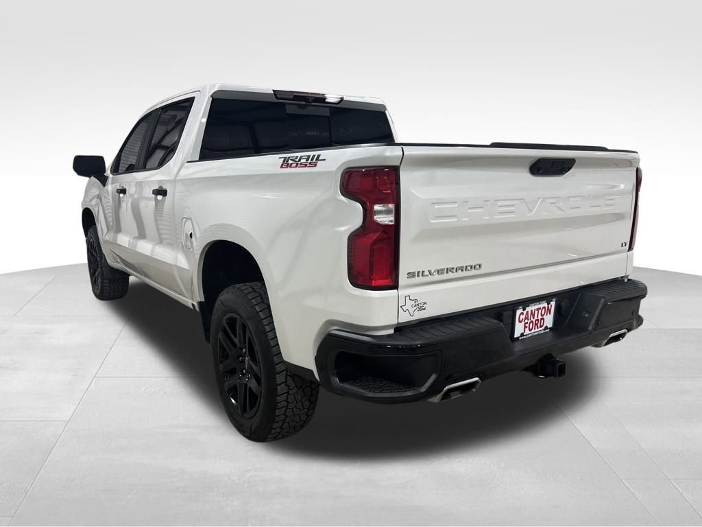 Used 2022 Chevrolet Silverado 1500 LT Trail Boss w/ LT Trail Boss Premium Package image 3