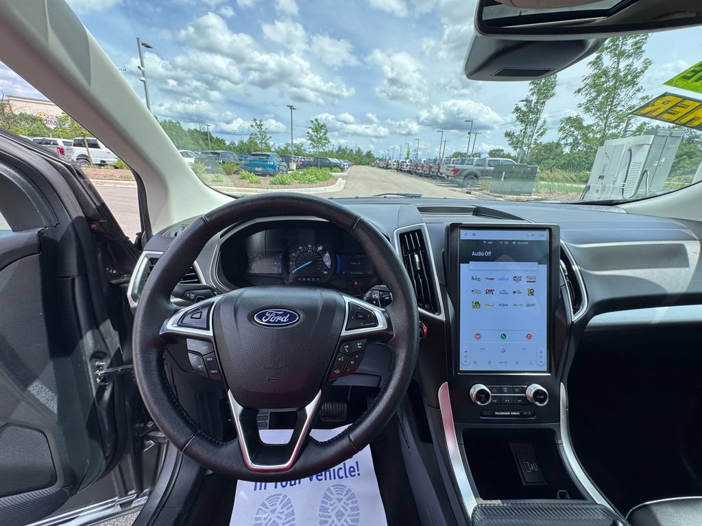 Certified 2024 Ford Edge SEL w/ Convenience Package AWD/4WD image 14