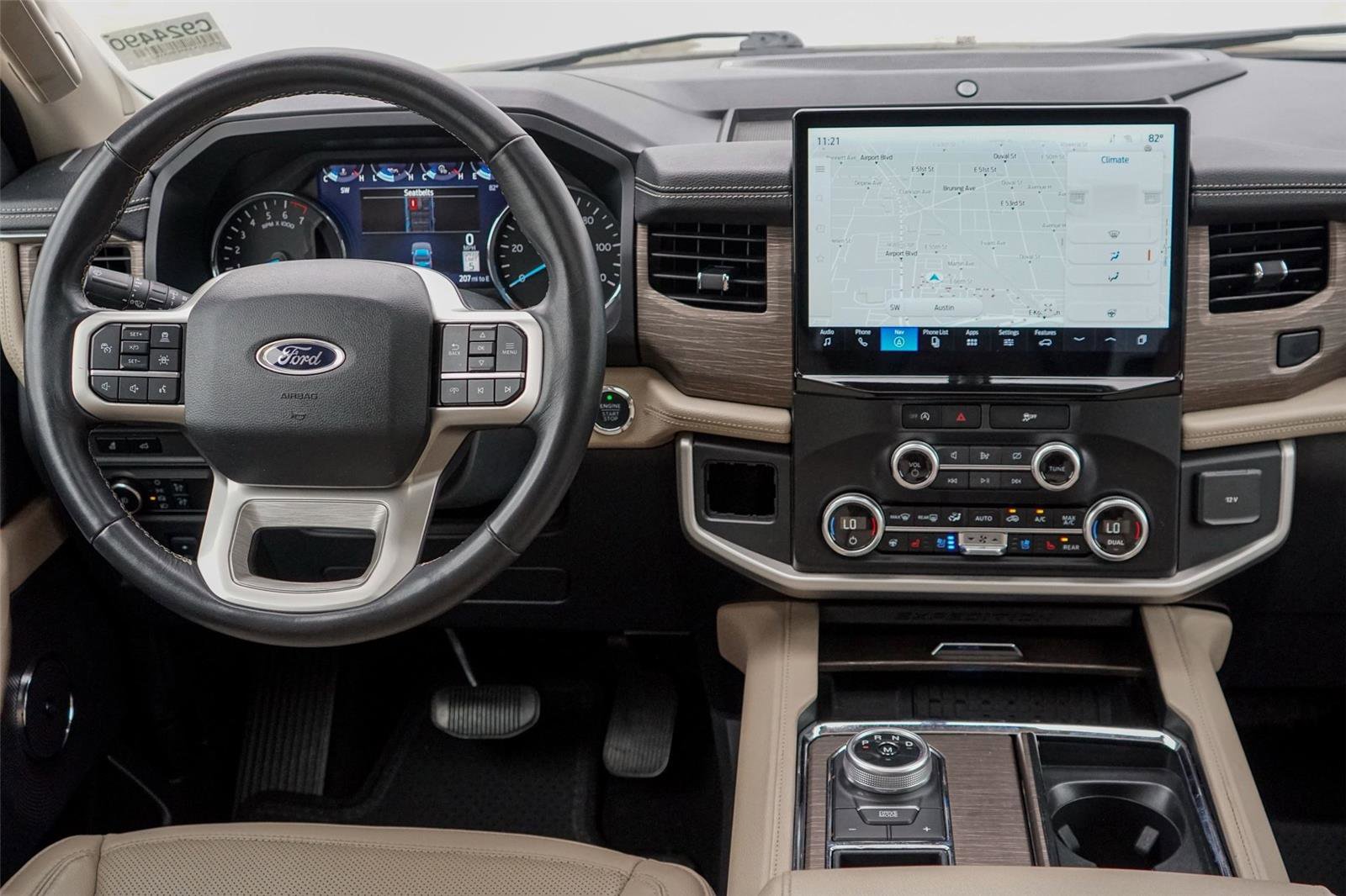 Certified 2024 Ford Expedition Max Limited RWD image 25