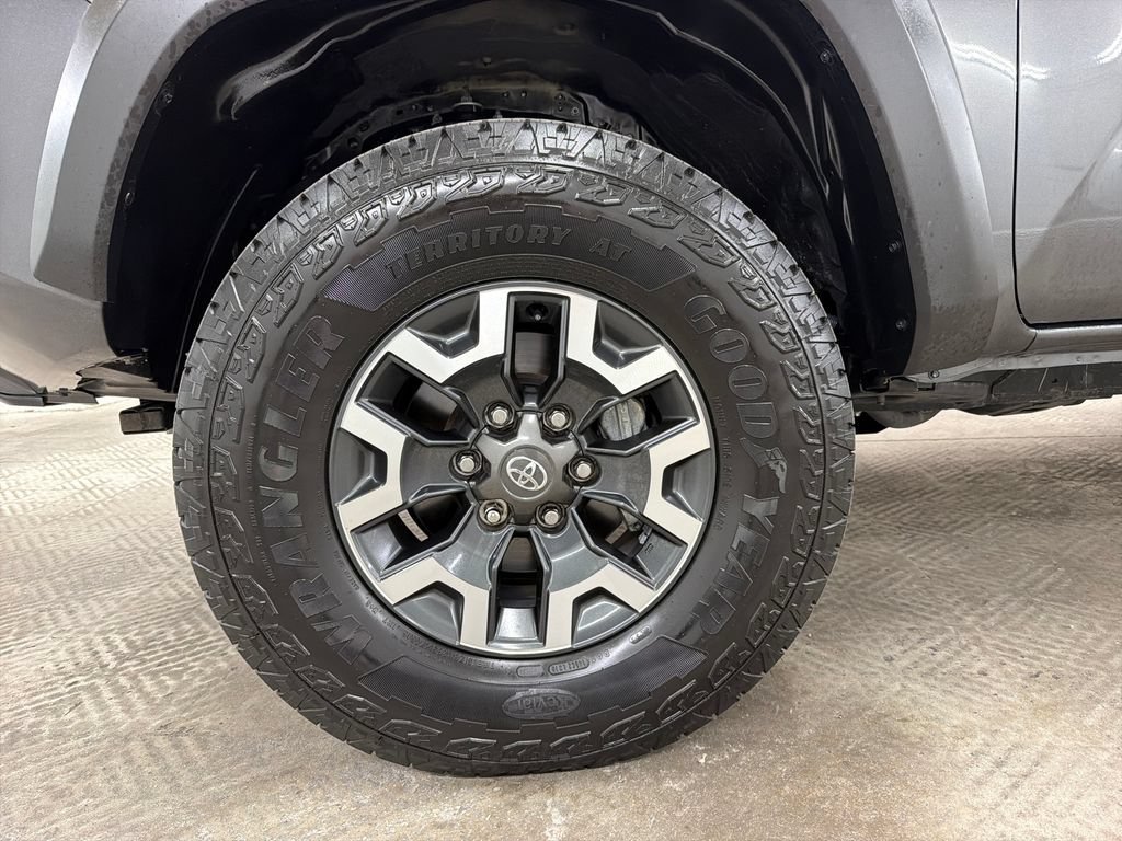 Used 2023 Toyota Tacoma TRD Off-Road RWD image 13