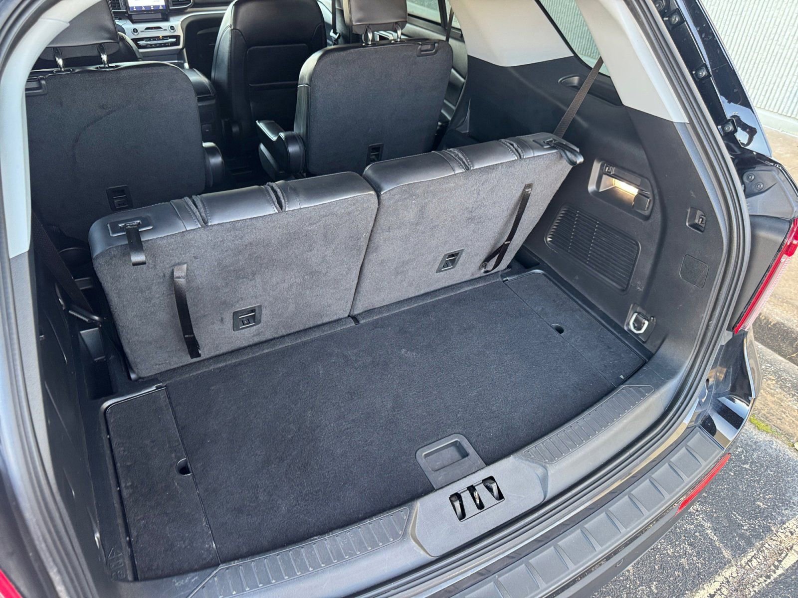 Certified 2023 Ford Explorer XLT w/ Equipment Group 202A