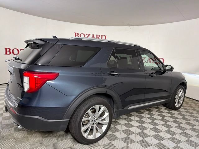 Certified 2023 Ford Explorer Platinum w/ Technology Package AWD/4WD image 9