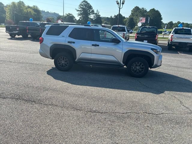 Used 2025 Toyota 4Runner SR5 AWD/4WD image 52