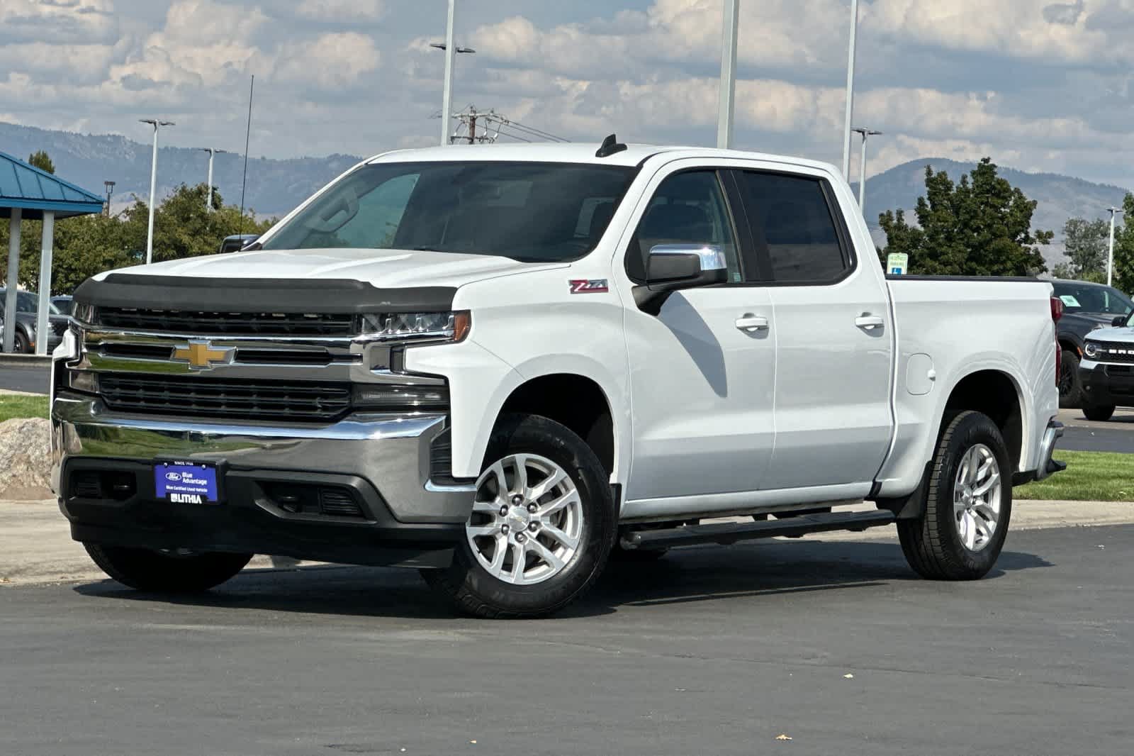 Used 2019 Chevrolet Silverado 1500 LT w/ All-Star Edition AWD/4WD image 1