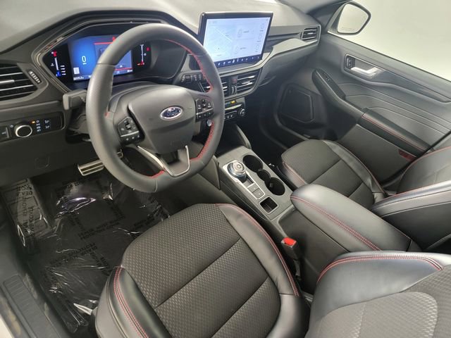 Certified 2024 Ford Escape ST-Line w/ Tech Pack #1 AWD/4WD image 12