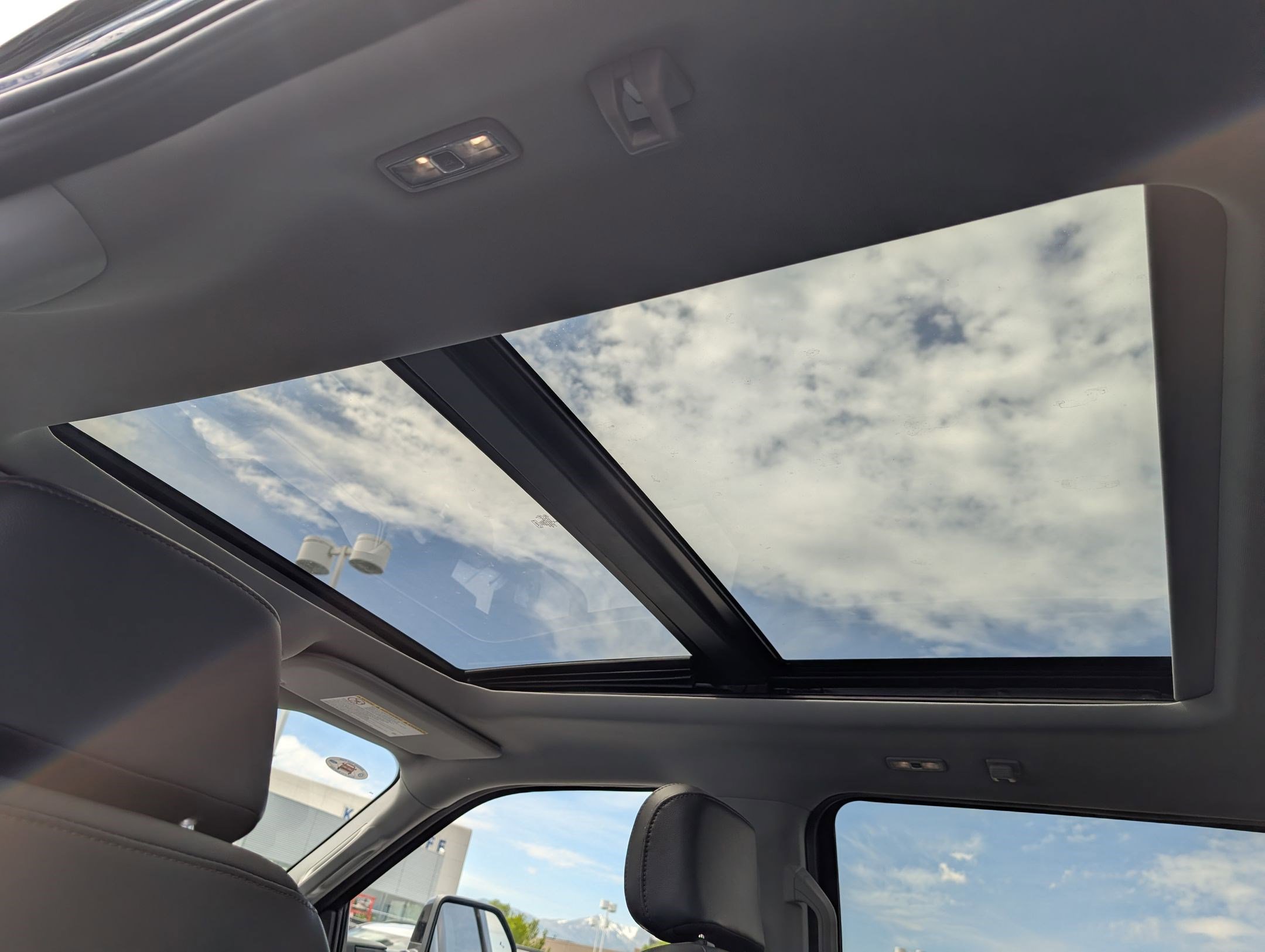 Certified 2025 Ford F350 Lariat image 20