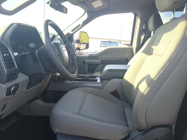 Certified 2022 Ford F250 XLT w/ XLT Premium Package AWD/4WD image 16