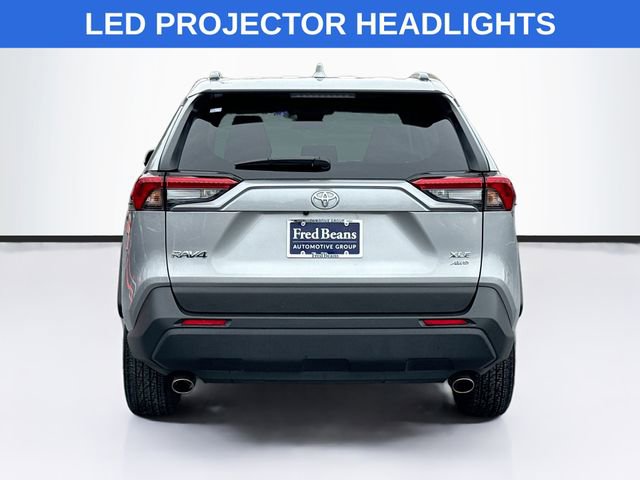 Used 2025 Toyota RAV4 XLE image 9
