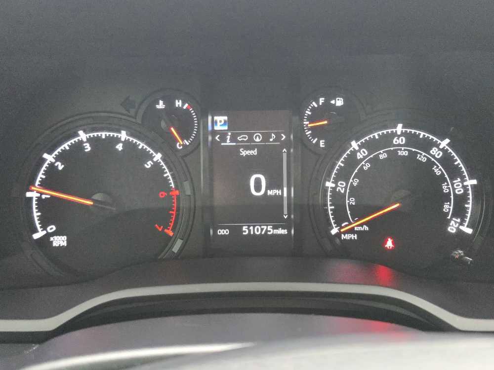 Used 2022 Toyota 4Runner SR5 Premium image 20