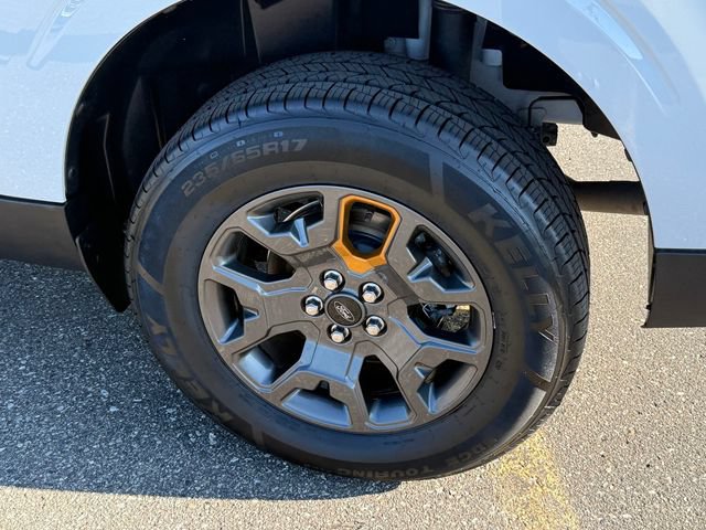 Certified 2023 Ford Maverick Tremor w/ Tremor Off-Road Package AWD/4WD image 6