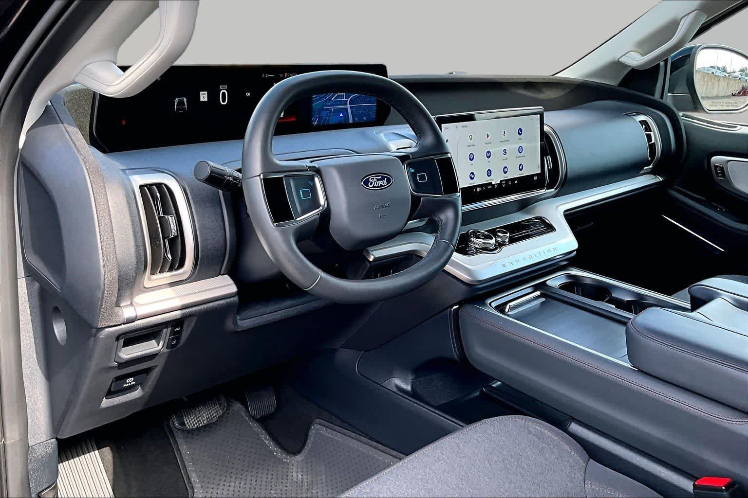 Certified 2025 Ford Expedition Active RWD image 18