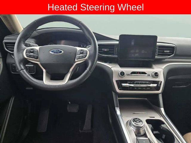 Certified 2020 Ford Explorer XLT w/ Equipment Group 202A AWD/4WD image 9