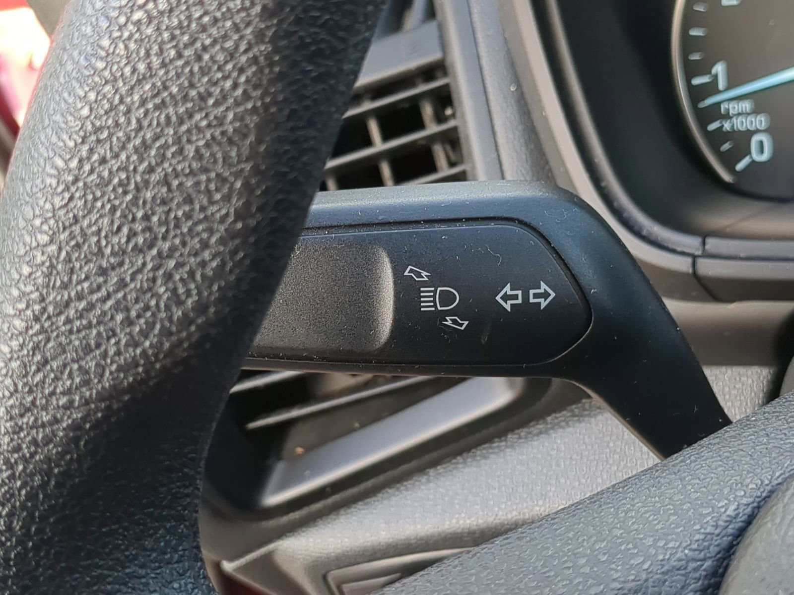 Certified 2022 Ford EcoSport SE w/ SE Convenience Package image 27