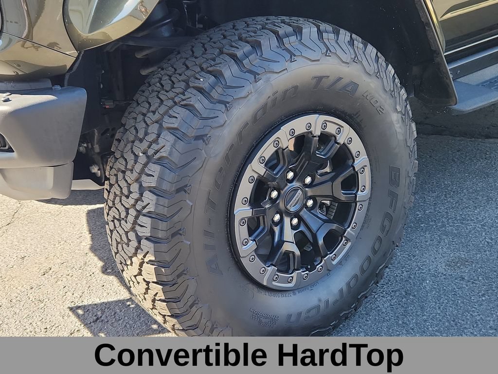 Certified 2025 Ford Bronco Raptor w/ Interior Carbon Fiber Pack AWD/4WD image 6