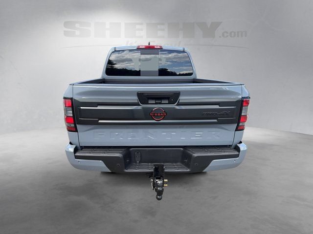 Used 2025 Nissan Frontier PRO-4X AWD/4WD image 23