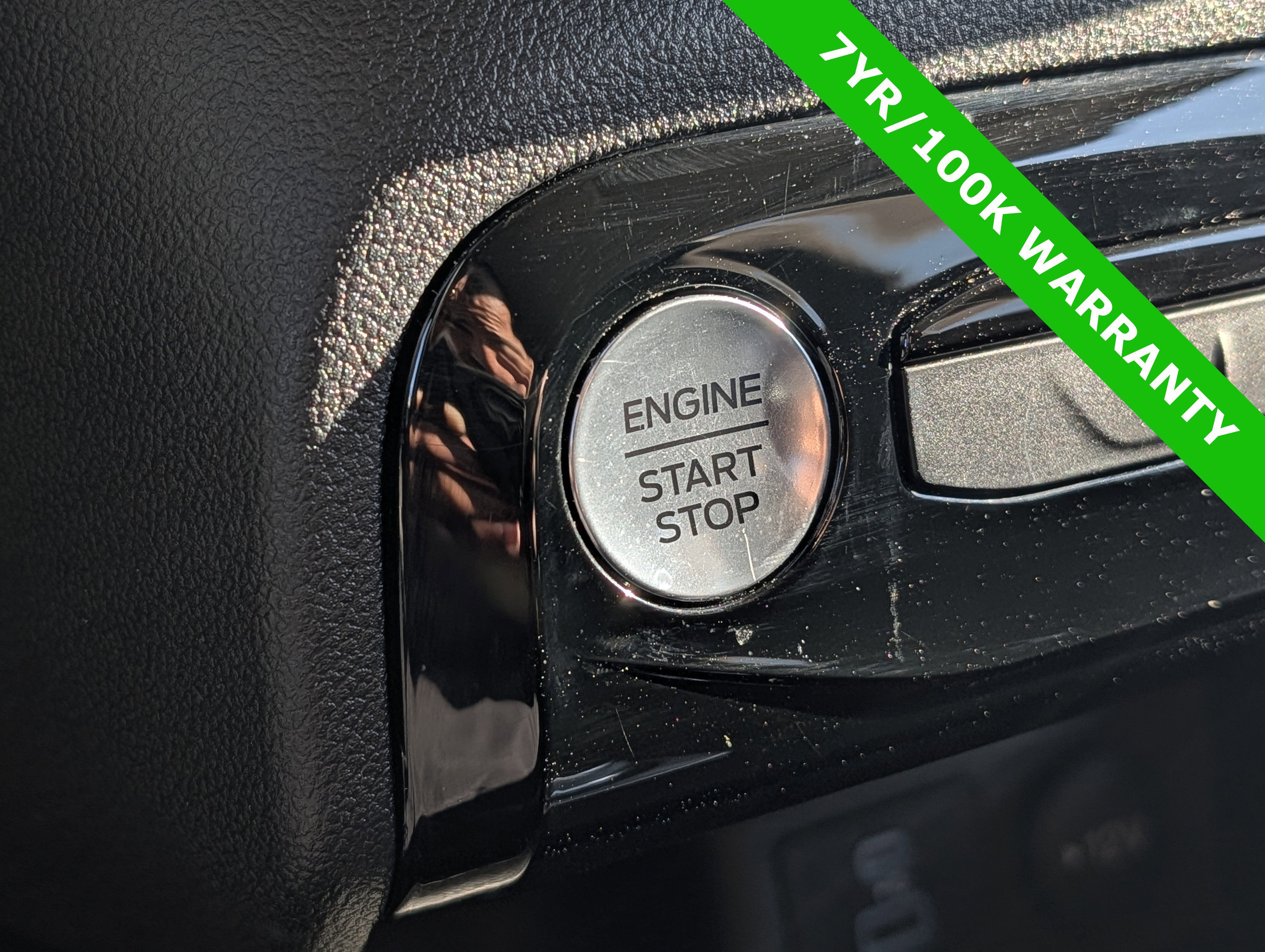 Certified 2023 Ford Escape SE image 33