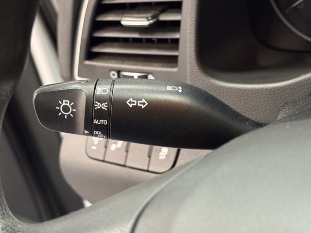 Used 2018 Hyundai Elantra SEL FWD image 20