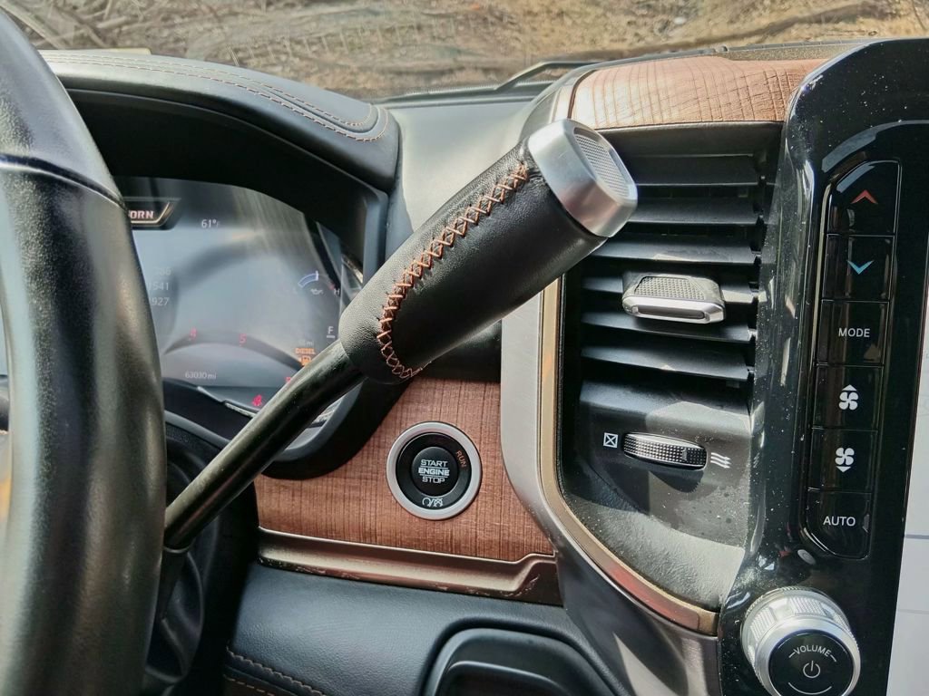 Used 2023 RAM 3500 Limited image 24