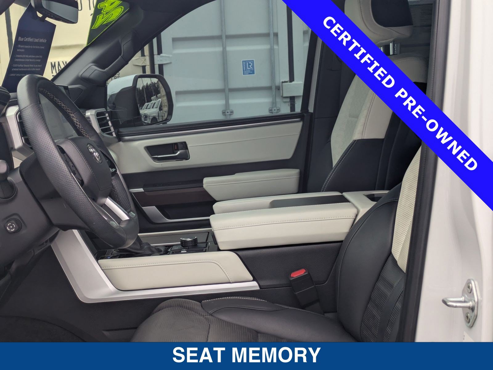 Used 2024 Toyota Sequoia Capstone AWD/4WD image 23