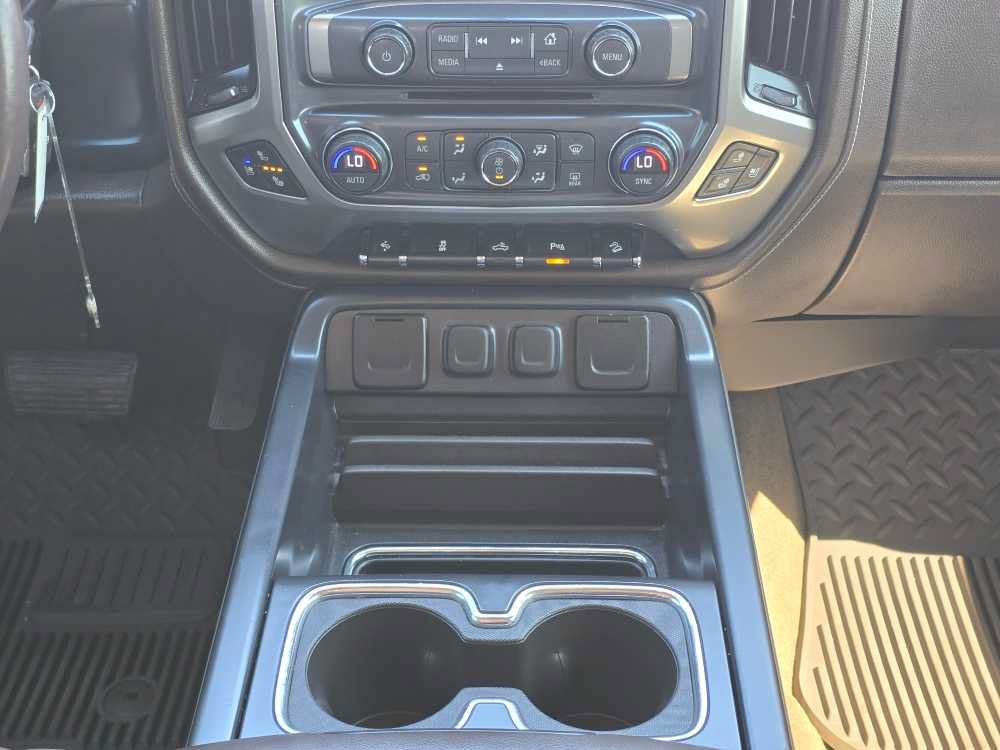 Used 2017 Chevrolet Silverado 1500 LTZ Z71 w/ LTZ Plus Package AWD/4WD image 13