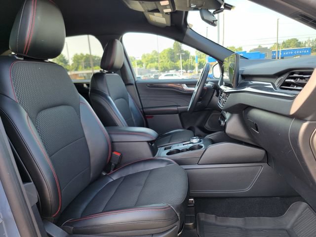 Certified 2023 Ford Escape ST-Line w/ Tech Pack #1 FWD image 25