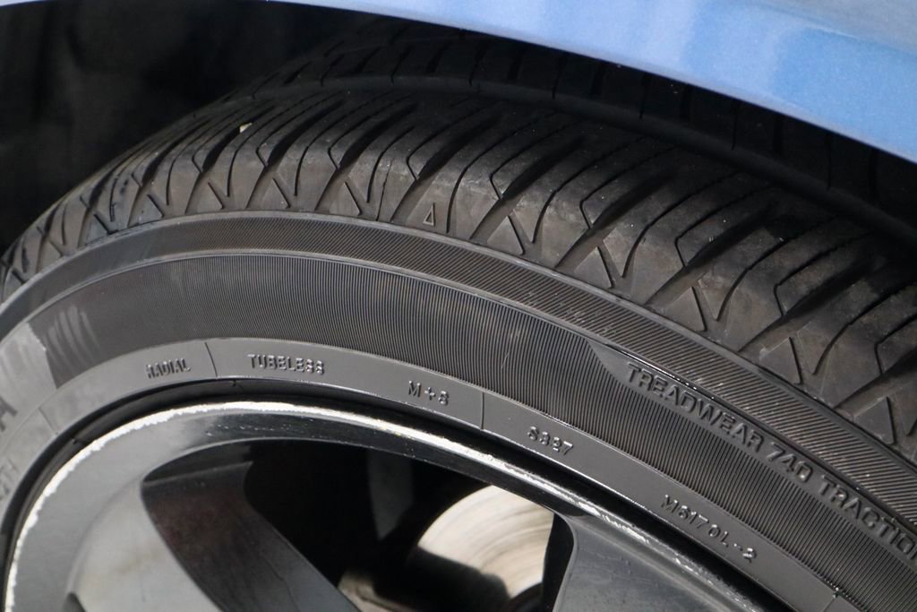 Used 2021 Dodge Challenger GT image 19