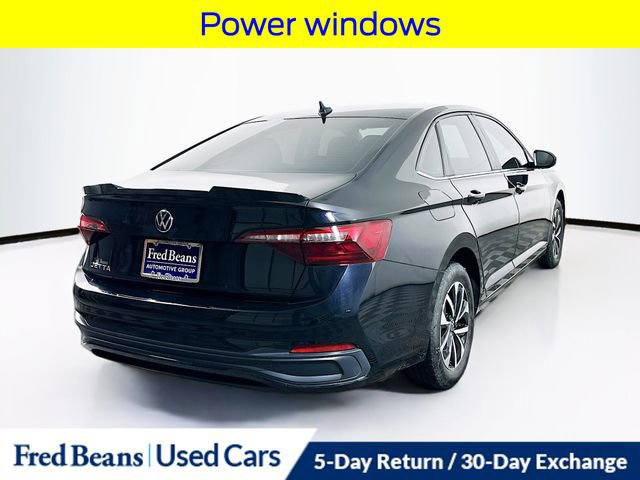 Used 2022 Volkswagen Jetta S image 5
