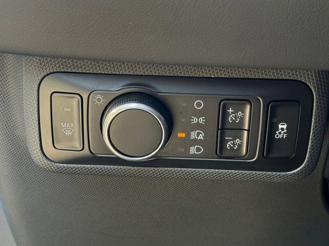 Certified 2025 Ford Mustang Mach-E Select w/ Comfort Package Lite image 7