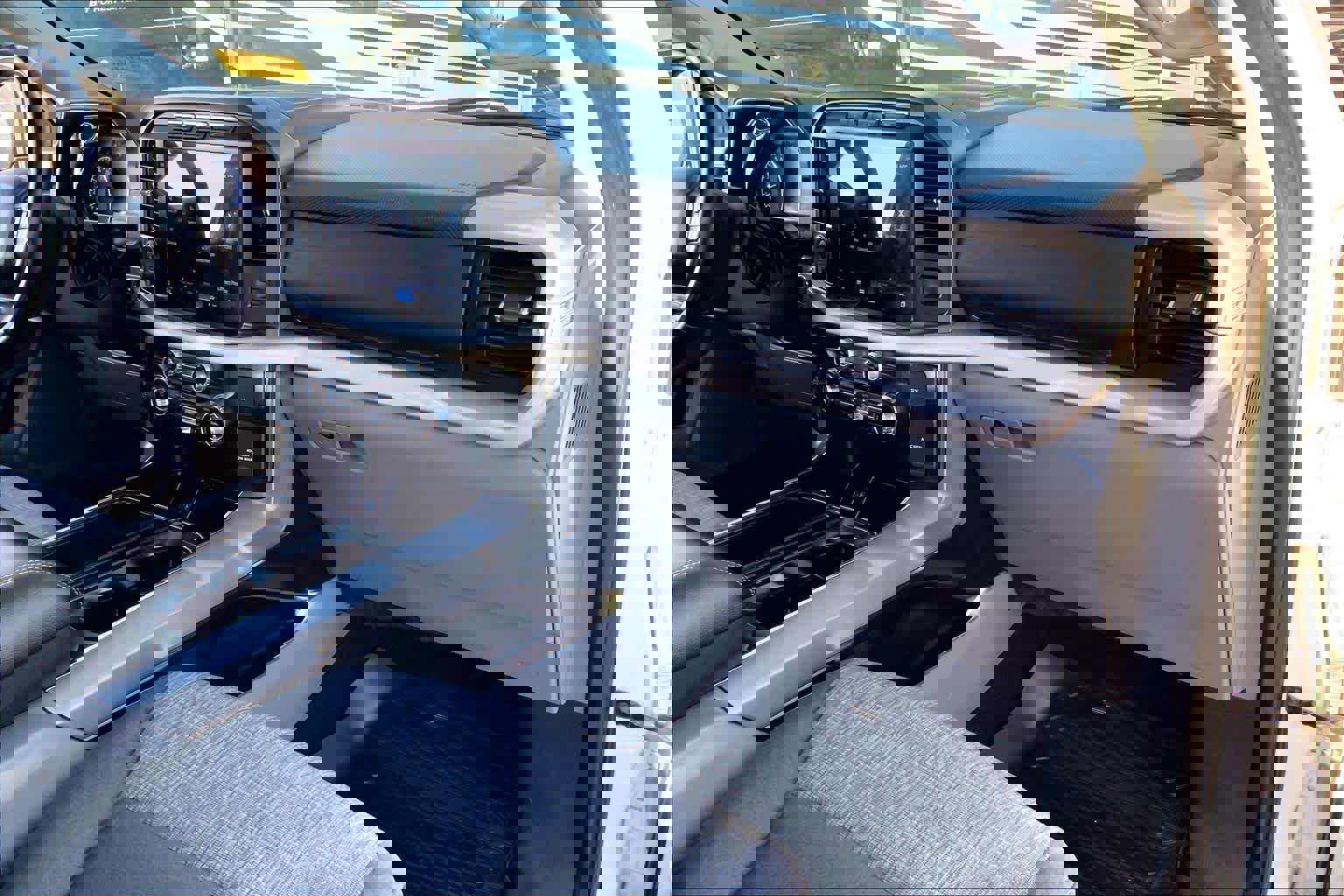 Certified 2022 Ford F150 XLT w/ Equipment Group 302A High image 17